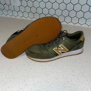 New Balance Suede/Clothe Running Shoes